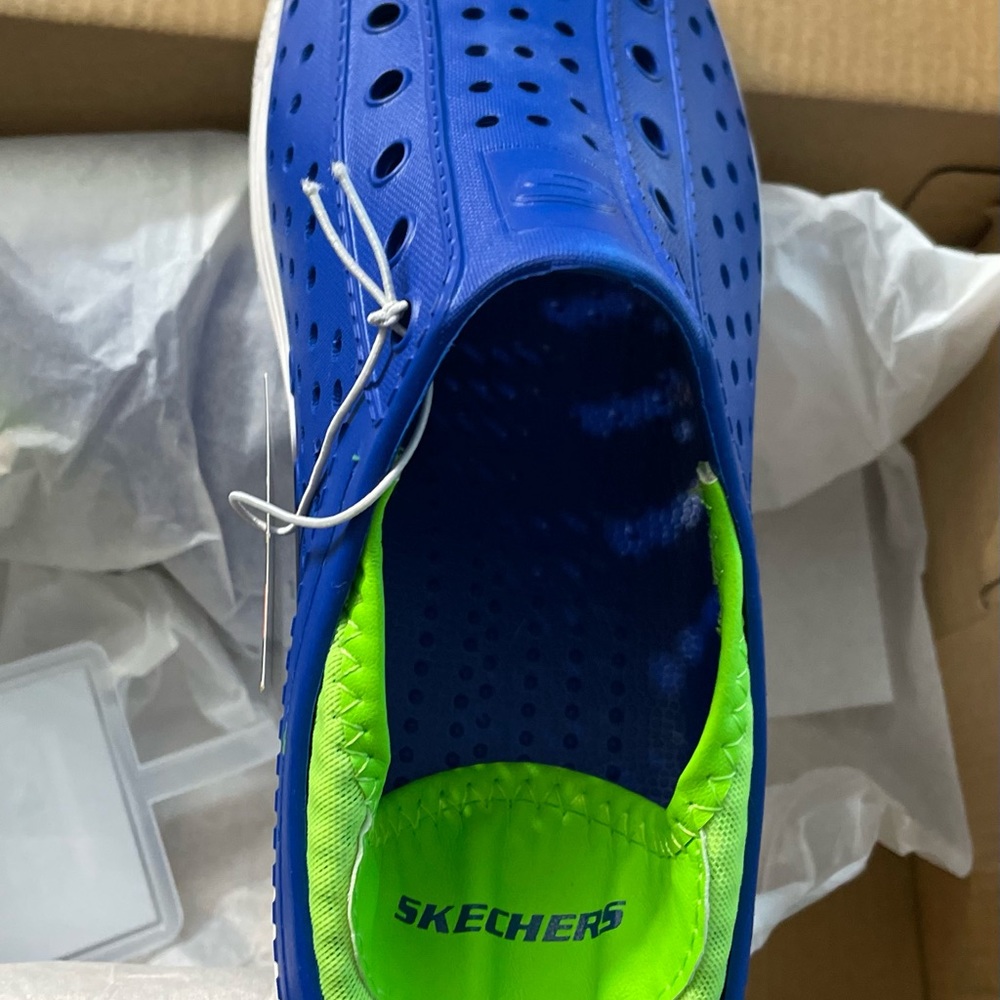 BNIB. KIDS SIZE 5 Skechers Foamies in Aqua Surge blue/ lime green. - Picture 5 of 11